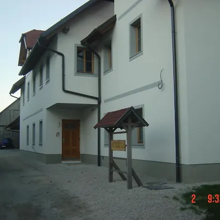 Vrdjan Апартаменты Церкница