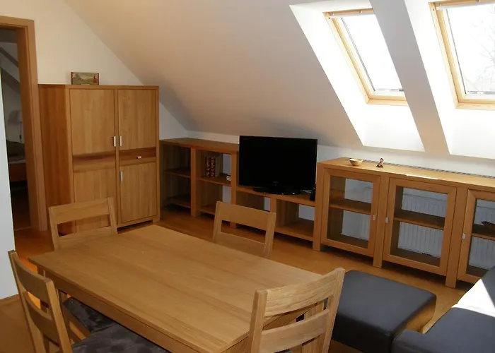 Apartma Vrdjan Cerknica